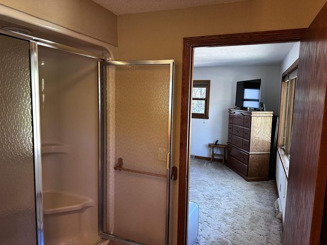 9873 E ANTON ROAD, Clintonville, WI 54929
