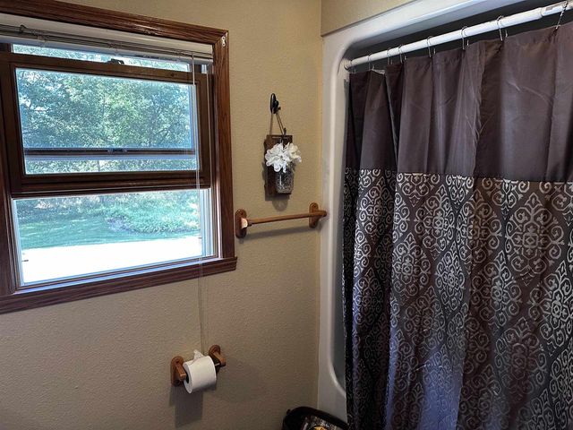 9873 E ANTON ROAD, Clintonville, WI 54929