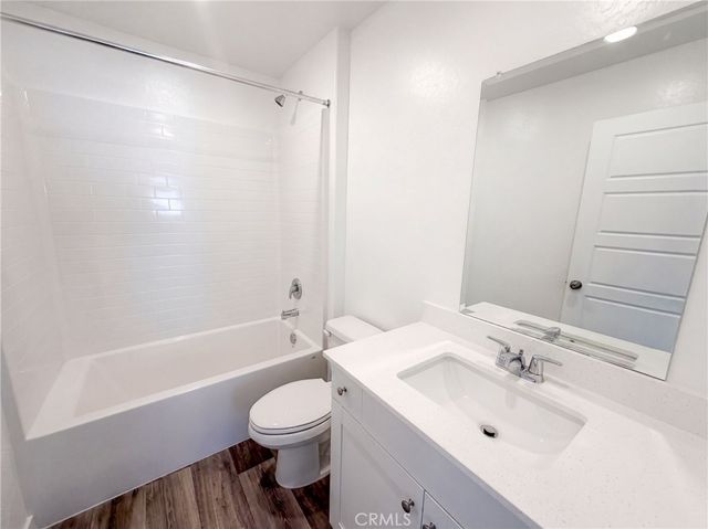 3261 Carambola, Clovis, CA 93619