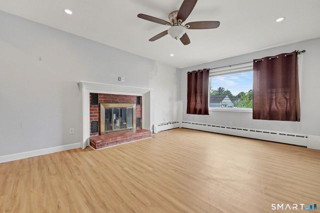884 Wood Avenue, Bridgeport, CT 06604