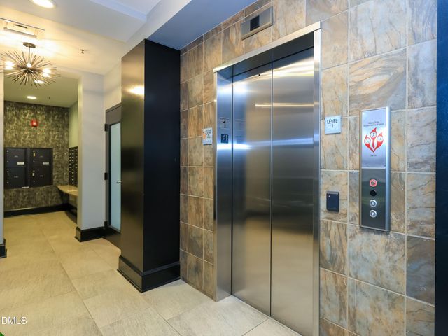 222 Glenwood Avenue 410, Raleigh, NC 27603