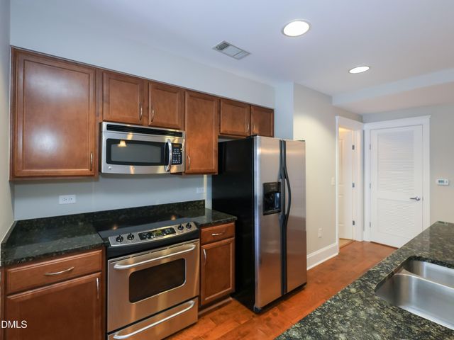 222 Glenwood Avenue 410, Raleigh, NC 27603