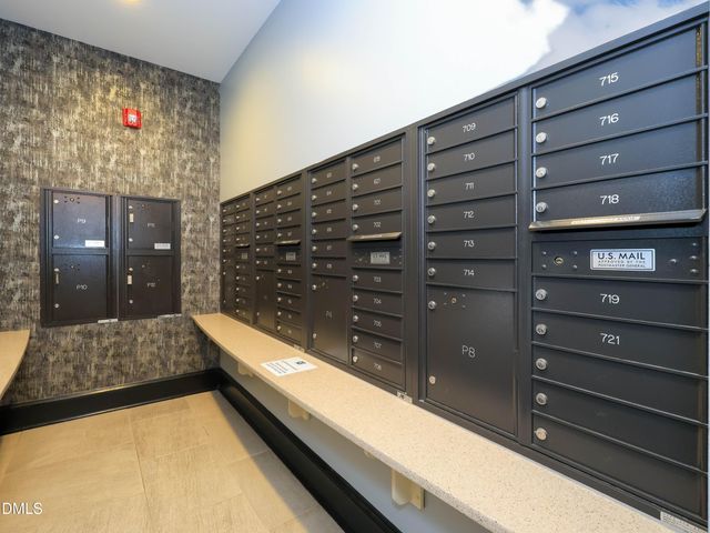 222 Glenwood Avenue 410, Raleigh, NC 27603