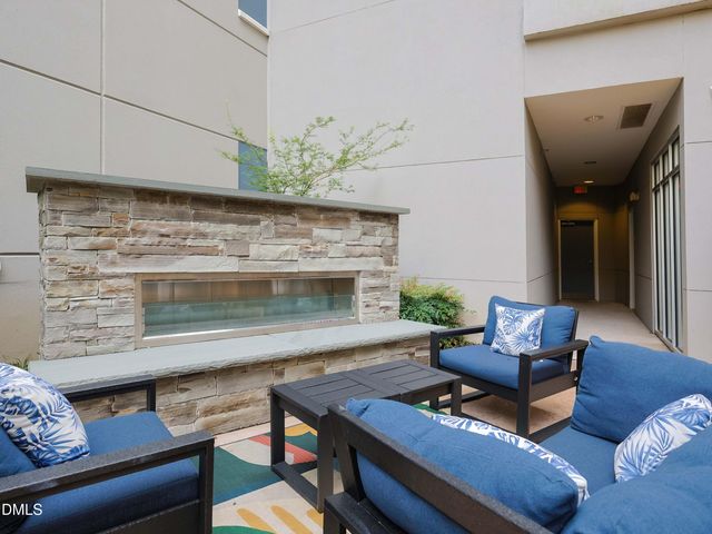 222 Glenwood Avenue 410, Raleigh, NC 27603