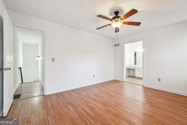 4010 Sand Wedge Circle, Kennesaw, GA 30144