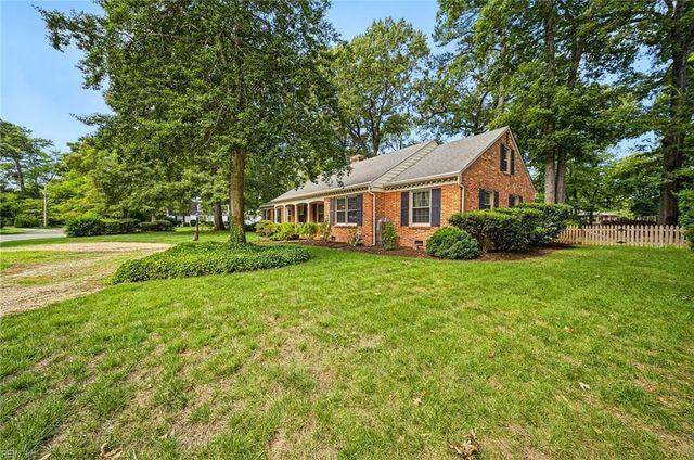 4348 Thoroughgood DR, Virginia Beach, VA 23455