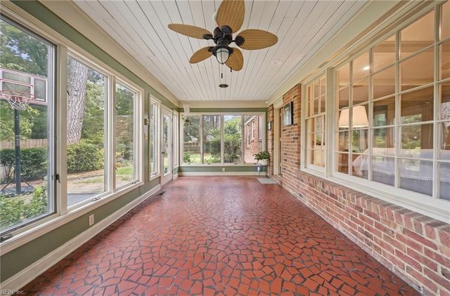 4348 Thoroughgood DR, Virginia Beach, VA 23455