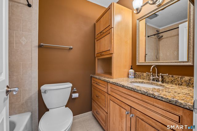 3 Shagbark Lane 3, Woodbury, CT 06798