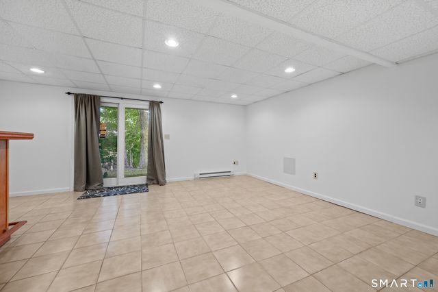 3 Shagbark Lane 3, Woodbury, CT 06798