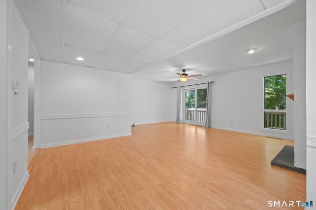 3 Shagbark Lane 3, Woodbury, CT 06798