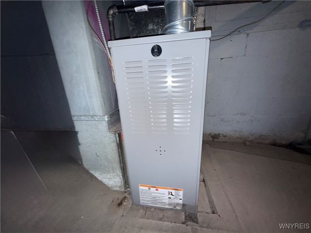 88 Newfield Street, Buffalo, NY 14207