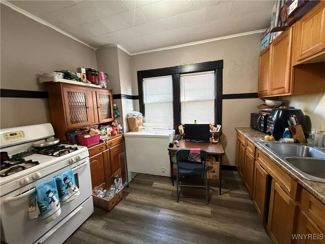 88 Newfield Street, Buffalo, NY 14207