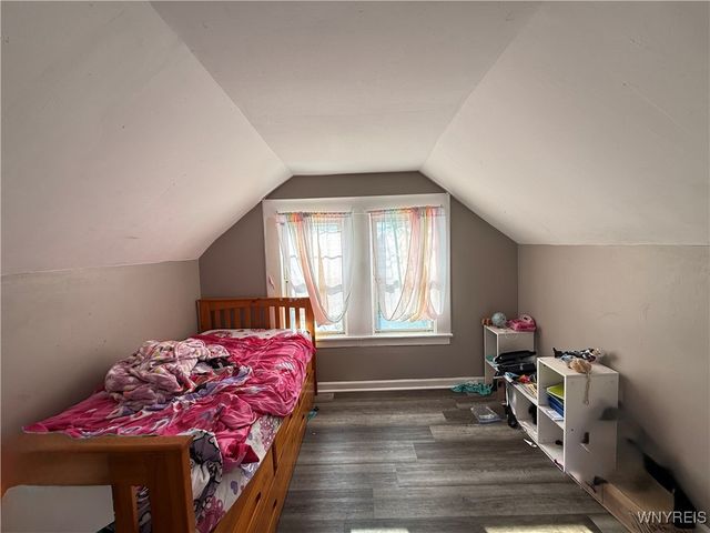 88 Newfield Street, Buffalo, NY 14207