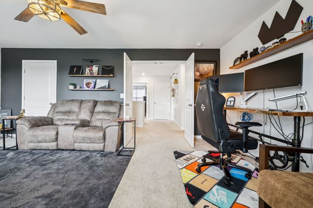 7360 Brady Ln, Antioch, TN 37013