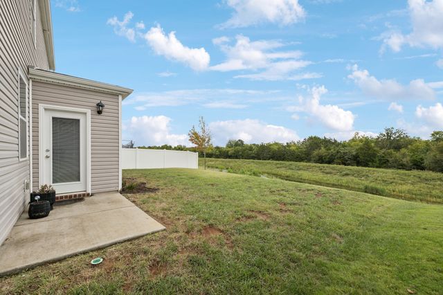 7360 Brady Ln, Antioch, TN 37013
