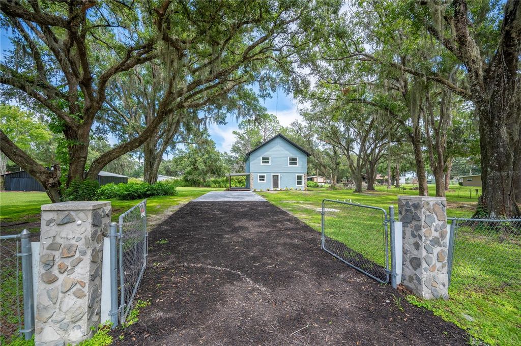 4215 GLENOAK DRIVE N, Lakeland, FL 33810