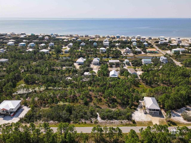 Lot 5 Lake Shore Drive, Gulf Shores, AL 36542