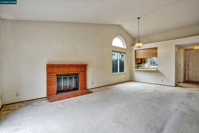 1286 Clarke Ln, Alameda, CA 94502