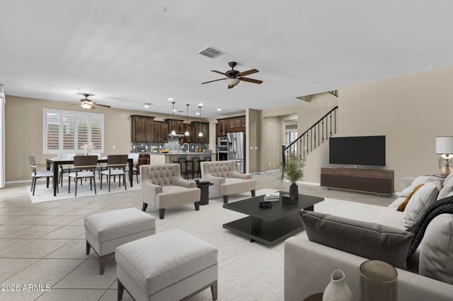 9382 W LOUISE Drive, Peoria, AZ 85383