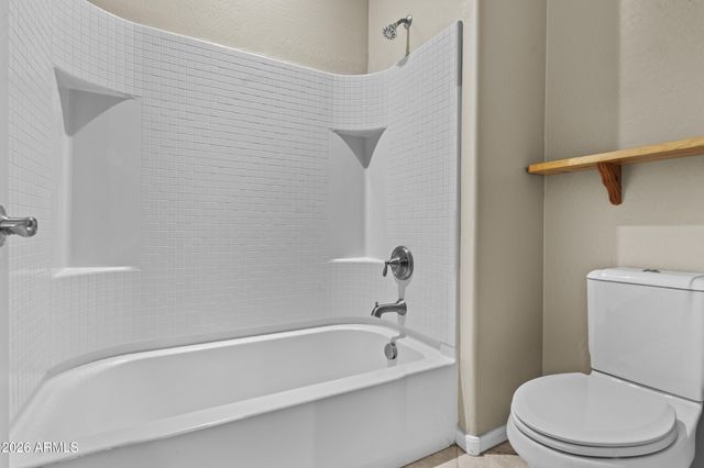 9382 W LOUISE Drive, Peoria, AZ 85383