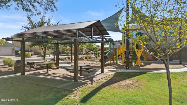 9382 W LOUISE Drive, Peoria, AZ 85383