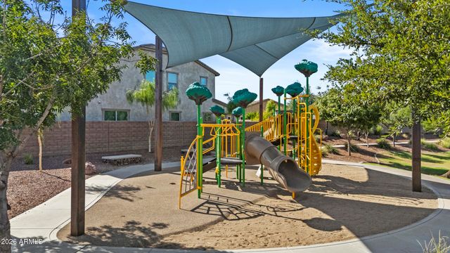 9382 W LOUISE Drive, Peoria, AZ 85383