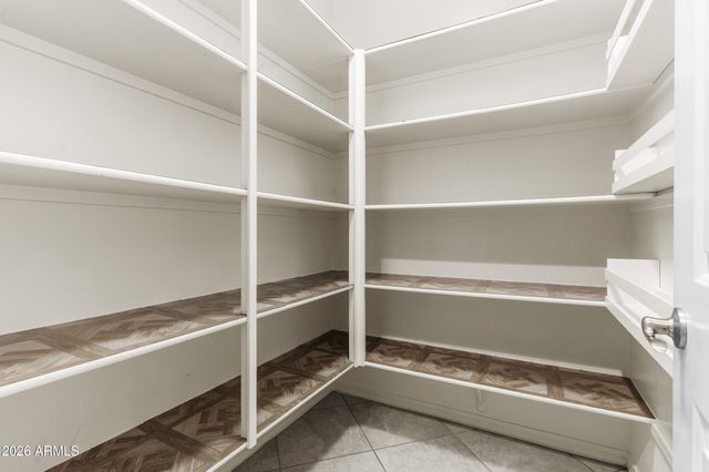 9382 W LOUISE Drive, Peoria, AZ 85383