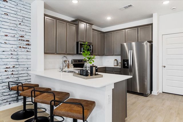 1890 Indigo 15, Heartland, TX 75114