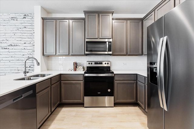 1890 Indigo 15, Heartland, TX 75114