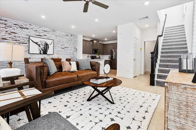 1890 Indigo 15, Heartland, TX 75114