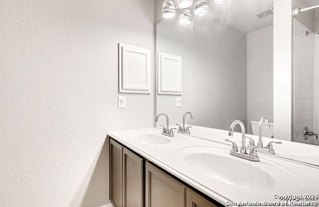 1342 Alpine Pond, San Antonio, TX 78260