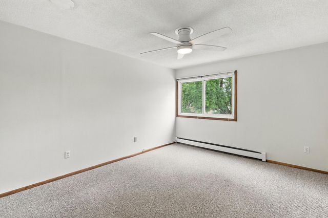 8935 Old Cedar Avenue S 214, Bloomington, MN 55425