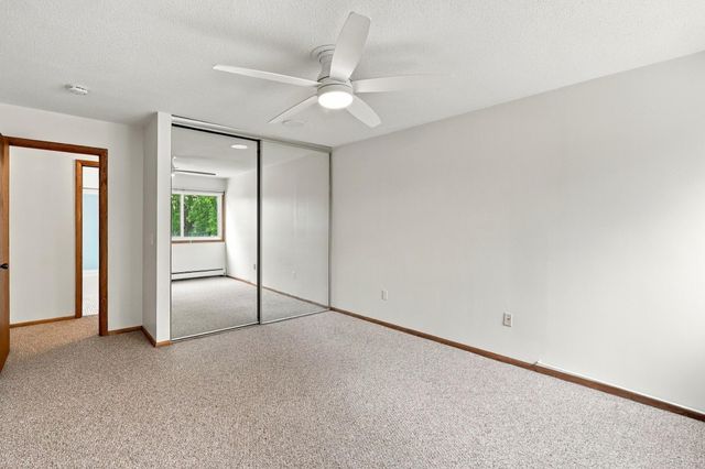 8935 Old Cedar Avenue S 214, Bloomington, MN 55425