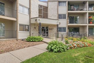 8935 Old Cedar Avenue S 214, Bloomington, MN 55425