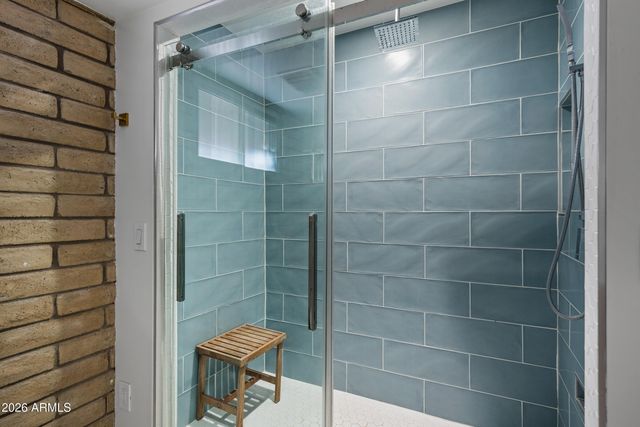 2306 N 55TH Street, Phoenix, AZ 85008