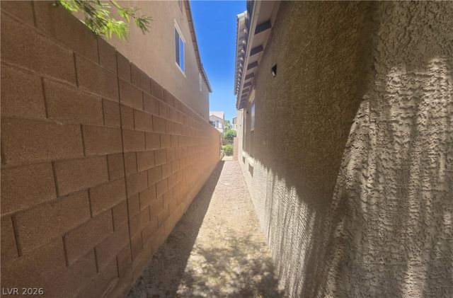 3385 Graceful Orchid Street, Las Vegas, NV 89117