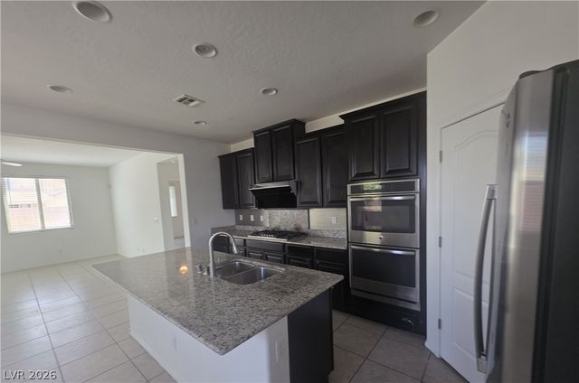 3385 Graceful Orchid Street, Las Vegas, NV 89117