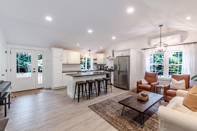 455 Turnpike Road, Sharon, NH 03452