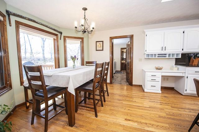 3834 E Stanford Street, Springfield, MO 65809