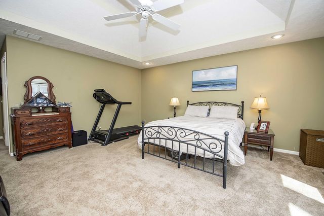 3834 E Stanford Street, Springfield, MO 65809