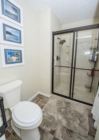 3834 E Stanford Street, Springfield, MO 65809