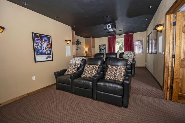 3834 E Stanford Street, Springfield, MO 65809