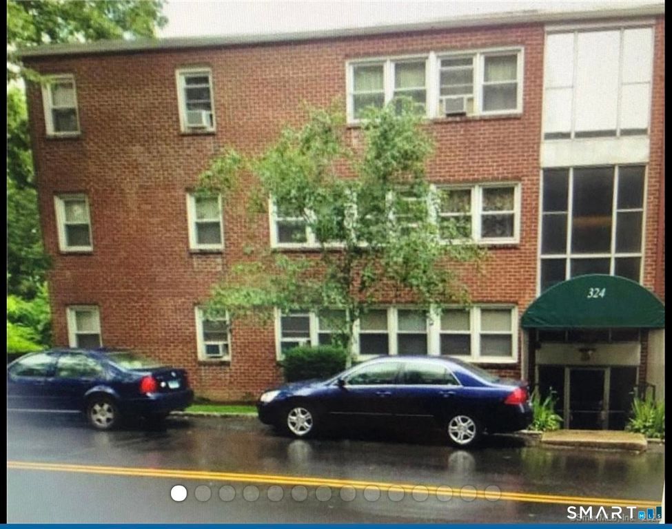 324 Strawberry Hill Avenue A202, Norwalk, CT 06851
