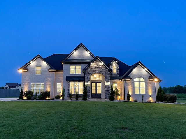 2487 Tom Austin Hwy, Greenbrier, TN 37073