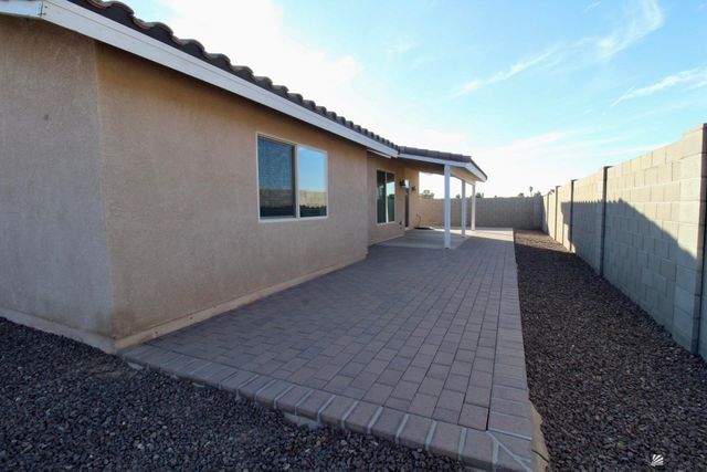 12390 E Calle La Primera, Yuma, AZ 85367