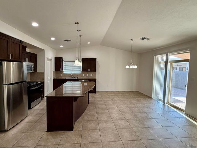12390 E Calle La Primera, Yuma, AZ 85367