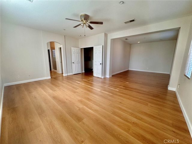 6274 S Kingsmill Court, Fontana, CA 92336
