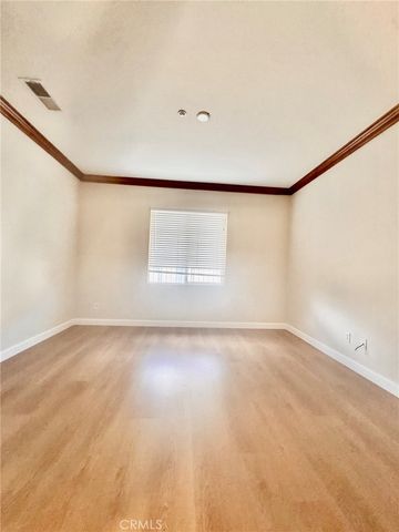 6274 S Kingsmill Court, Fontana, CA 92336