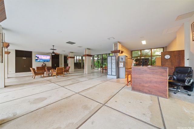 425 Ena Road B602, Honolulu, HI 96815