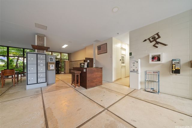 425 Ena Road B602, Honolulu, HI 96815